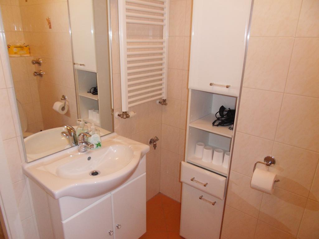 Ferienwohnungen K+M+B Am Ossiacher See - Sandro 보덴스도르프 외부 사진